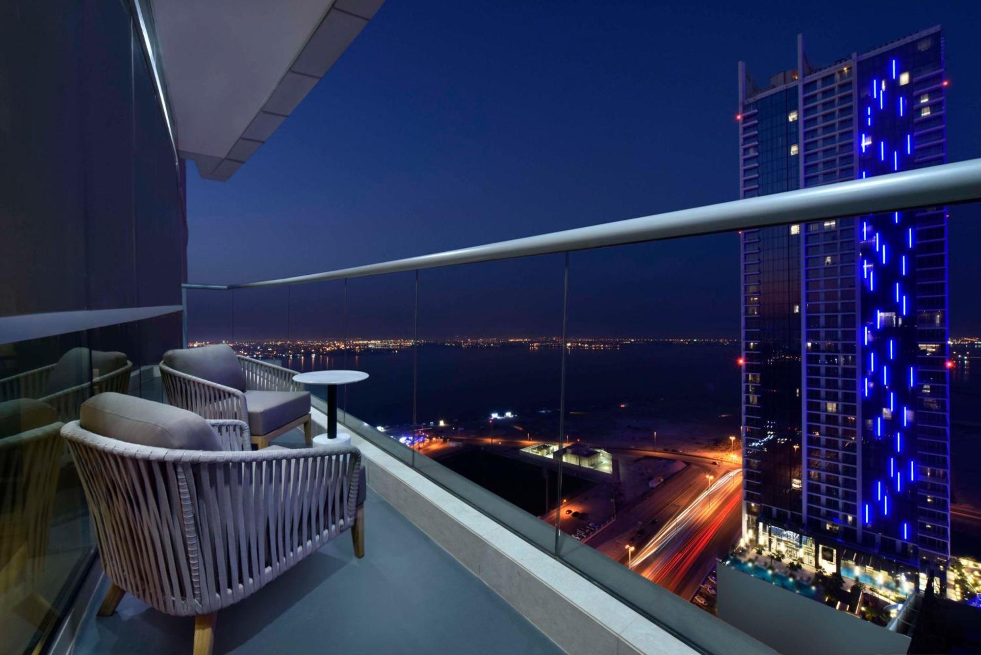Hilton Bahrain Hotel Manama Exterior photo